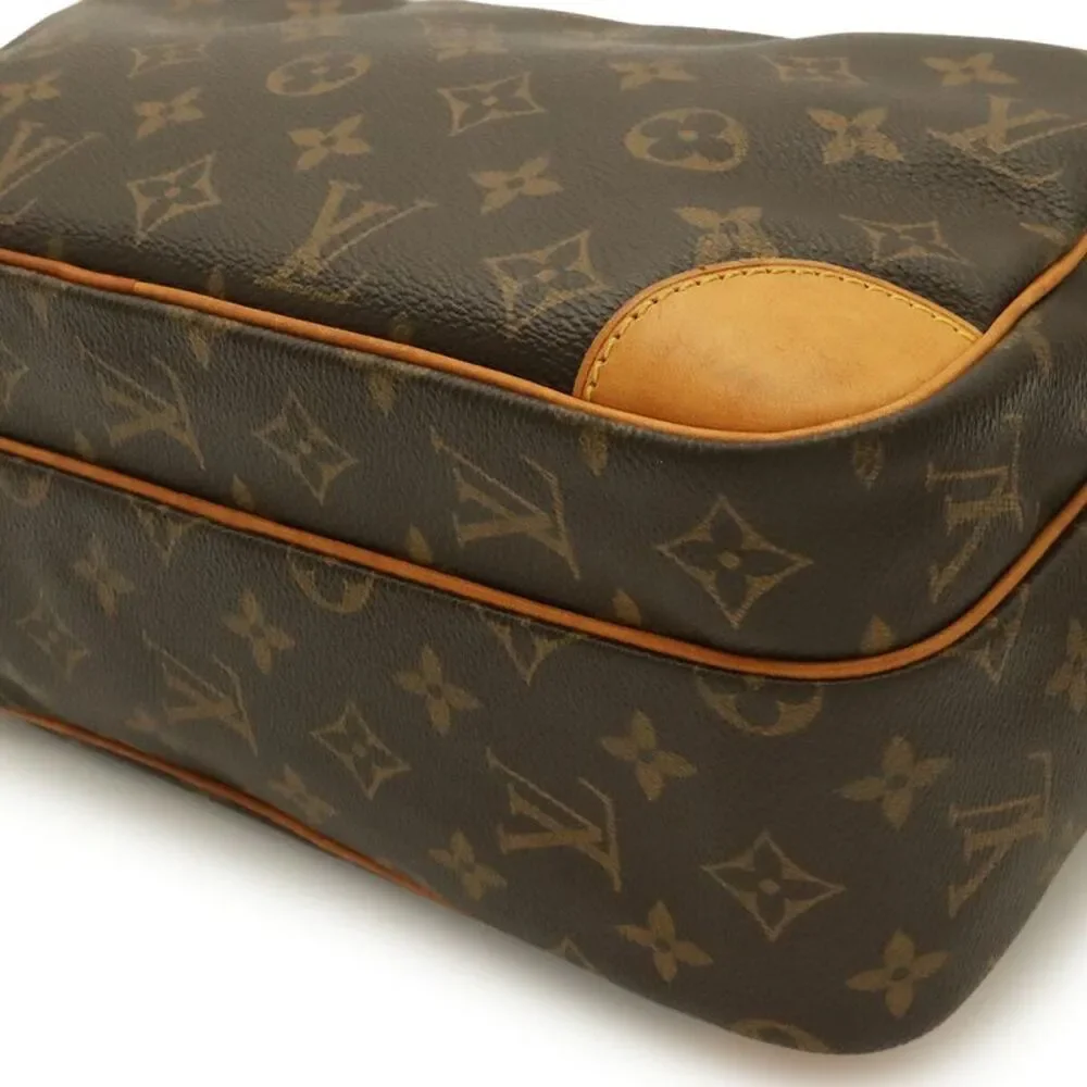 Louis Vuitton Nile Messenger Bag